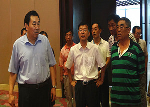 Du Changwen, Secretary of Weifang Municipal Party committee, accompanied by Xu pengqiang, chairman o